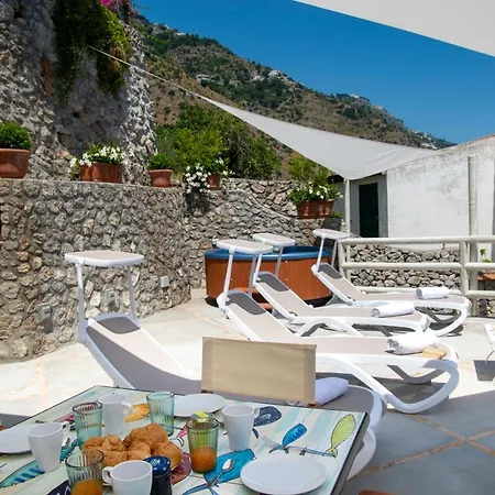 Casa de Férias Casa Zi'tonin Praiano
